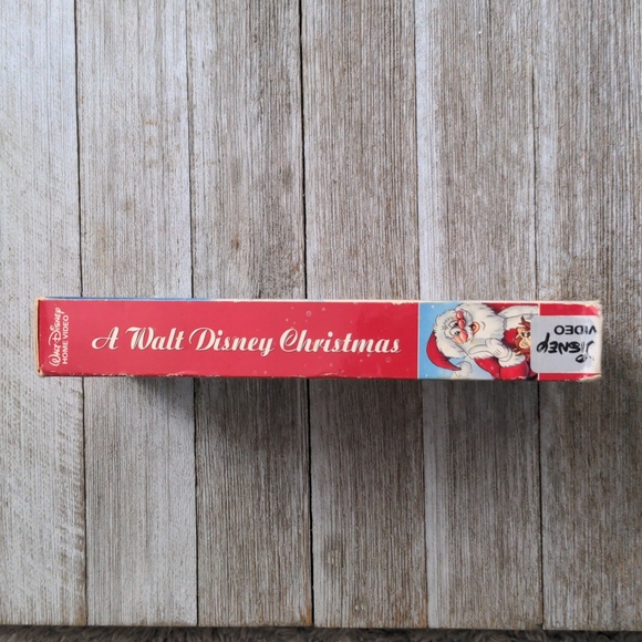 A Walt Disney Christmas vintage VHS - Picture 2 of 4